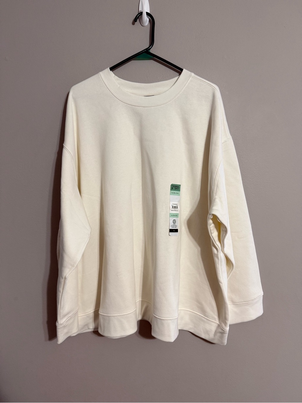 Terra & Sky Women’s Winter White Fleece Sweatshirt 4x